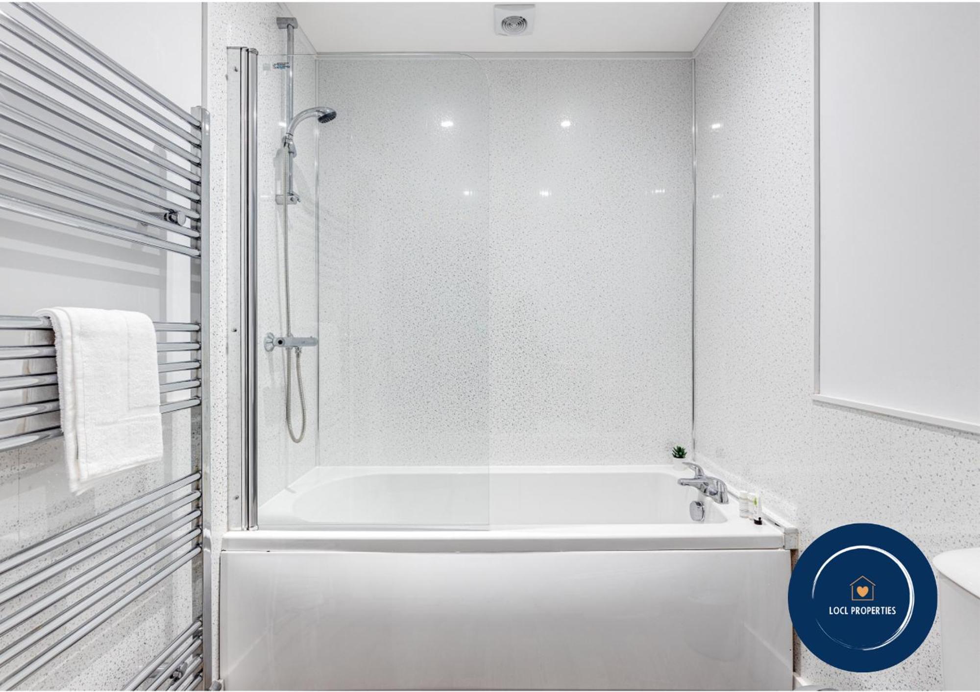 Raglan 3 - Central Apartment With Free Parking Скарборо Экстерьер фото